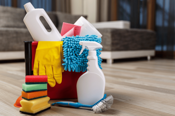 cleaner working inside a modern property 05